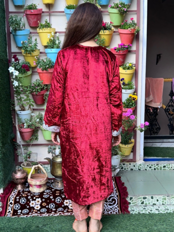 Velvet Tilla Work Pheran Maroon