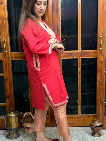 Kashmilon Wool Stiched Aari Work Kurti Red